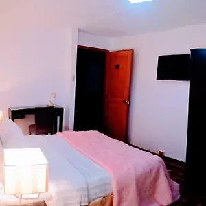 casa-gaia.hotels-bogota.net/